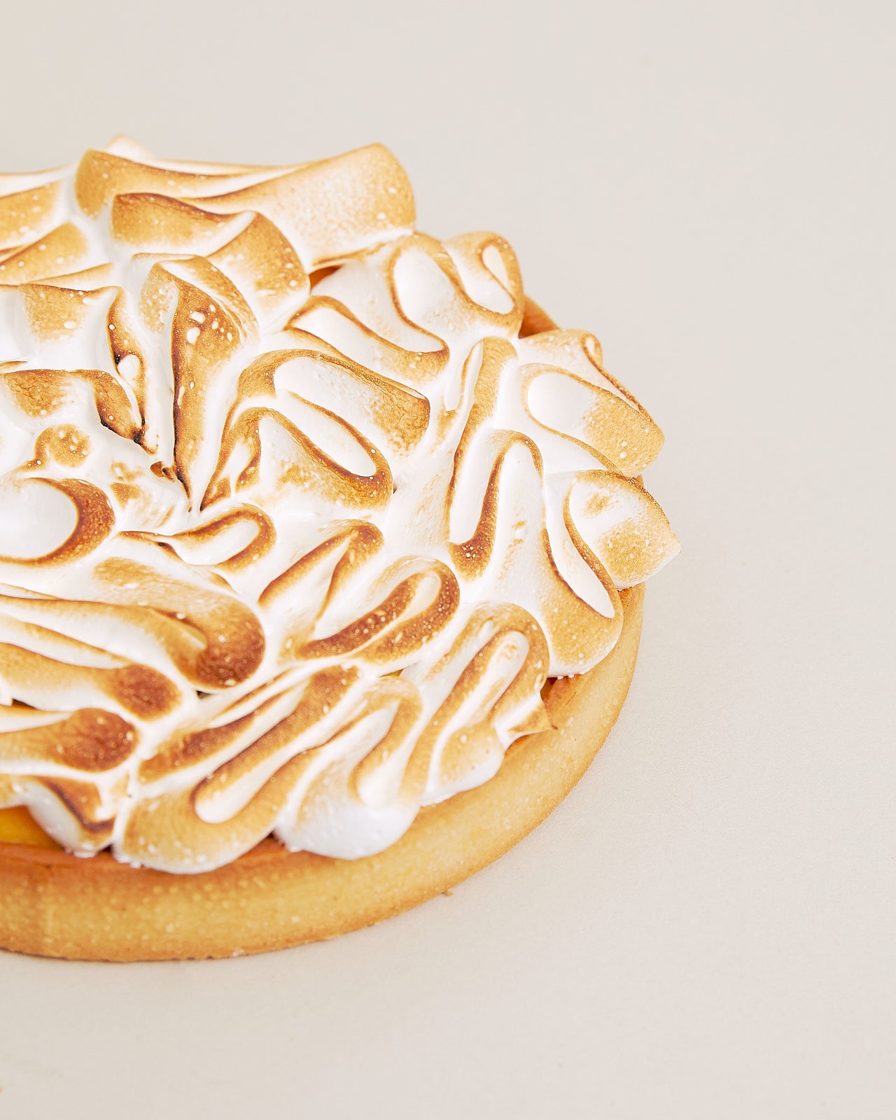 Tarta de maracuyá y merengue