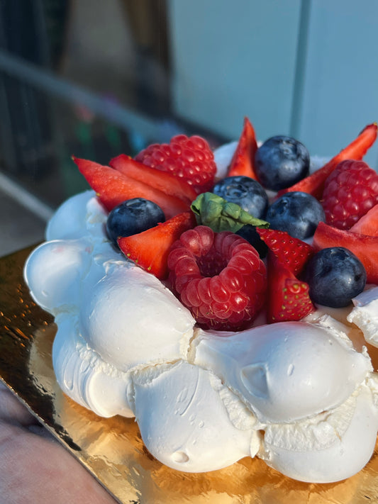 Pavlova frutos rojos